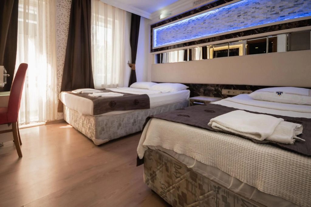 Анталья: Behram Hotel