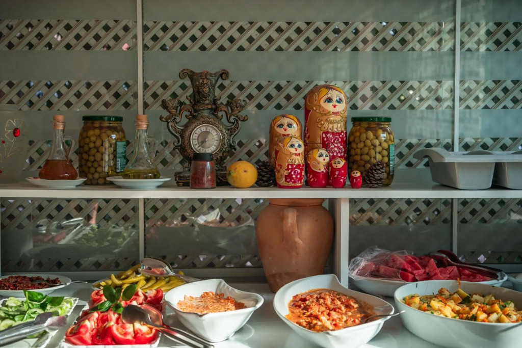 Анталья: Behram Hotel