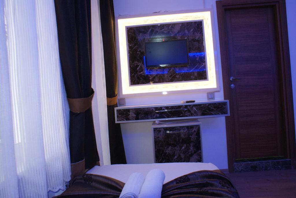 Анталья: Behram Hotel