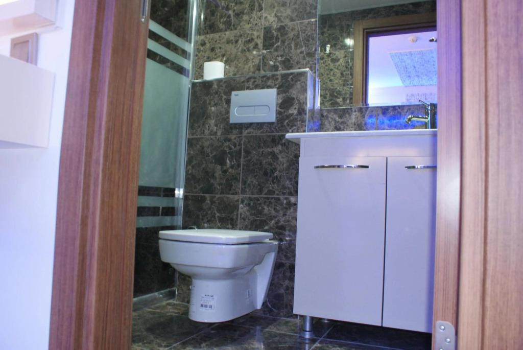 Анталья: Behram Hotel