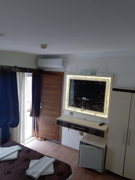 Анталья: Behram Hotel