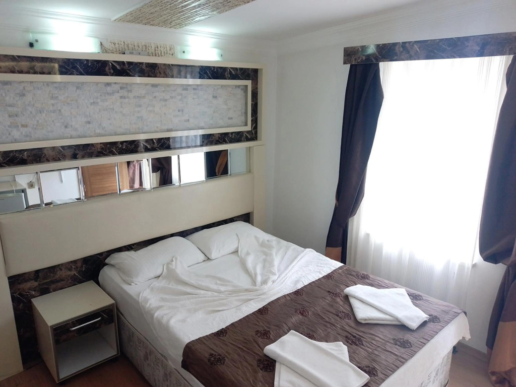 Анталья: Behram Hotel