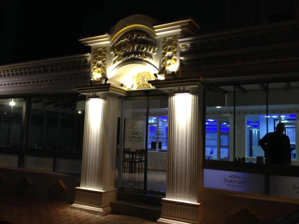 Анталья: Behram Hotel
