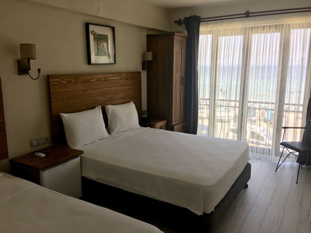Гелиболу: 8 Rooms Hotel