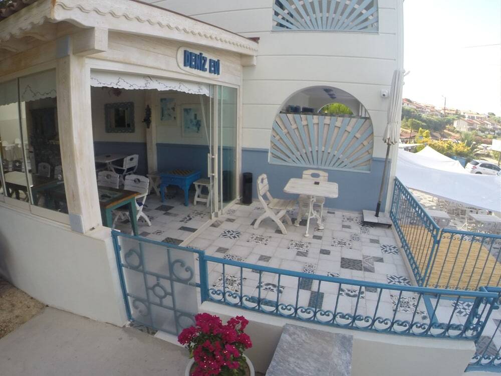 Чешме: Deniz Evi Otel