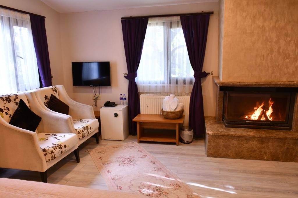 Сайл: Castle Nolana Hotel & Horse Club