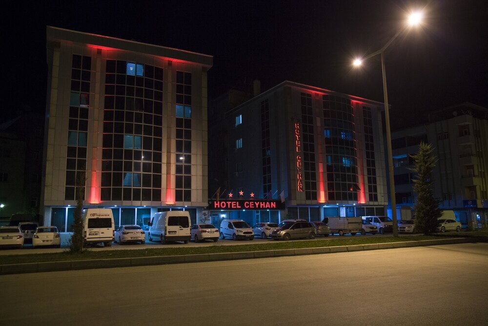 Эльбистан: Hotel Ceyhan