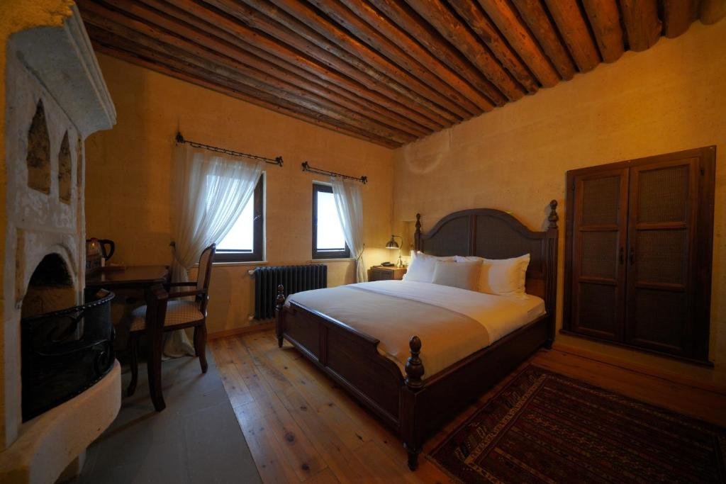 Учисар: Maya Cave Hotel