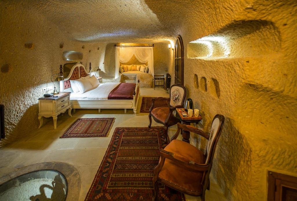 Учисар: Maya Cave Hotel