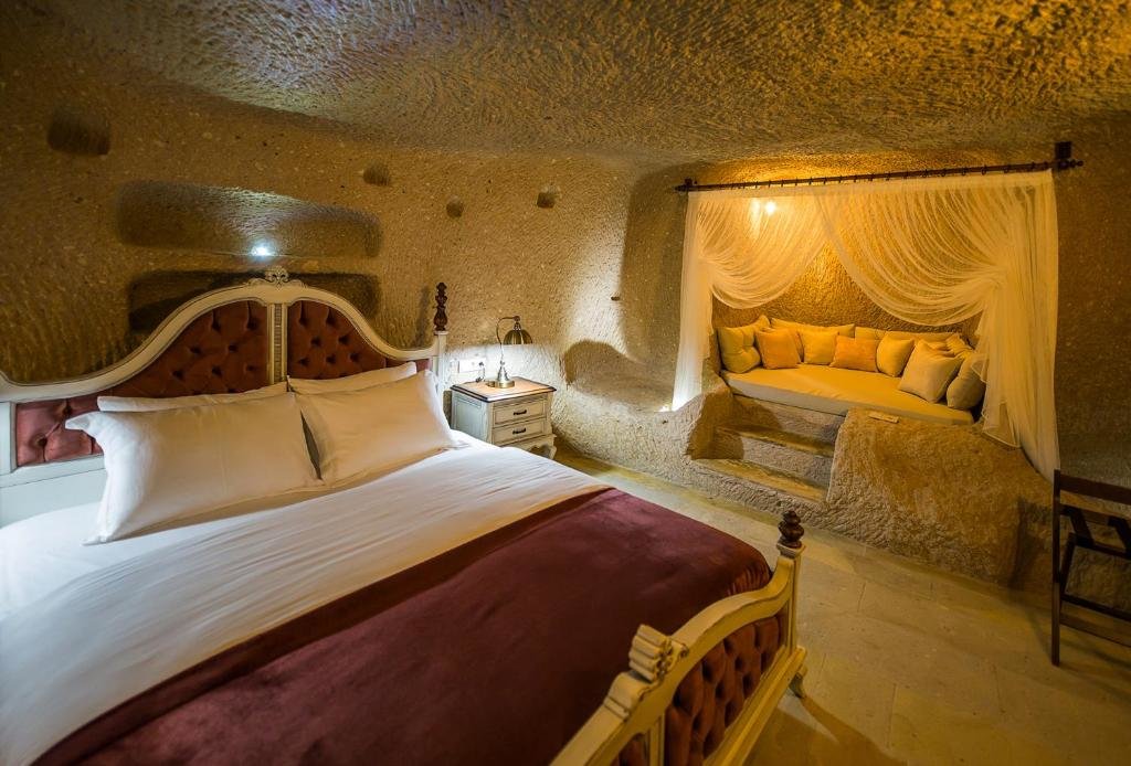 Учисар: Maya Cave Hotel