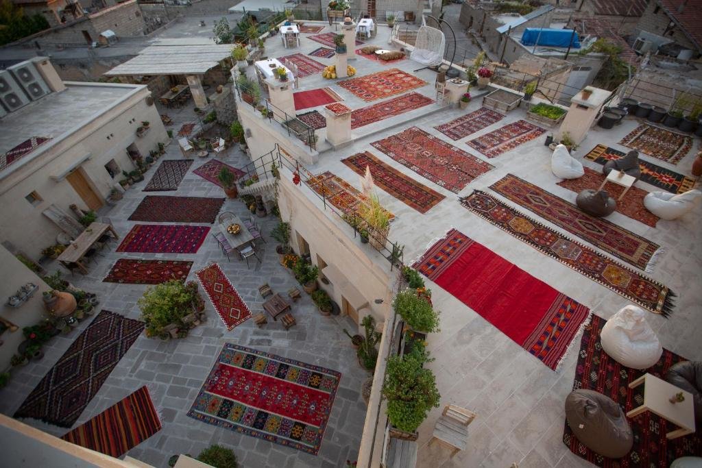 Учисар: Maze Of Cappadocia
