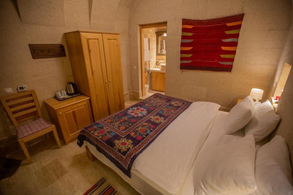 Учисар: Maze Of Cappadocia