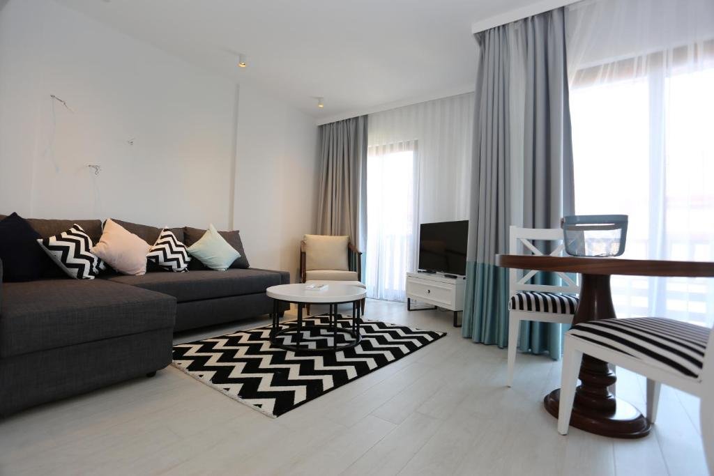 Акьяка: Alp Suites Pinehill