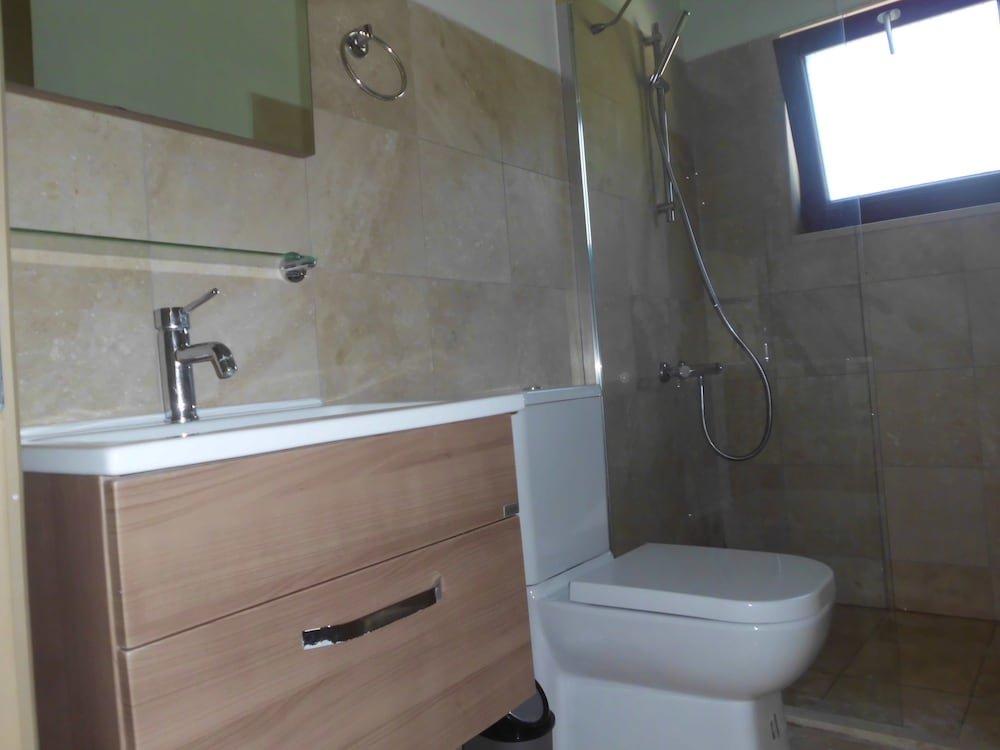 Турунч: Homes Etc. Estates