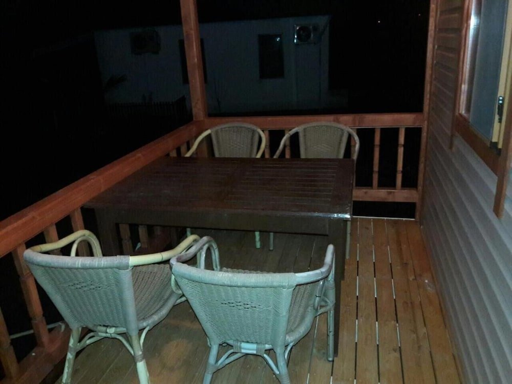Дальян: YALILI Wooden House
