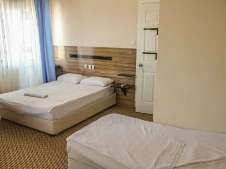 Дидим: Lion Otel