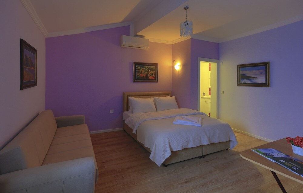Янык: Saklibahce Hotel