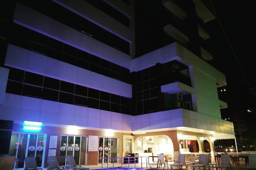 Силифке: Servet 76 Grand Hotel