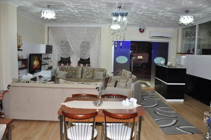 Бурса: Hotel Sahra