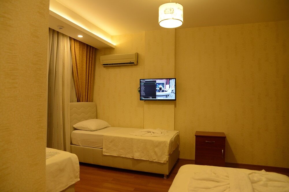 Мерсин: Derya Hotel
