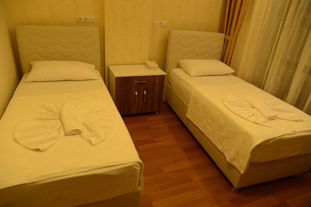 Мерсин: Derya Hotel