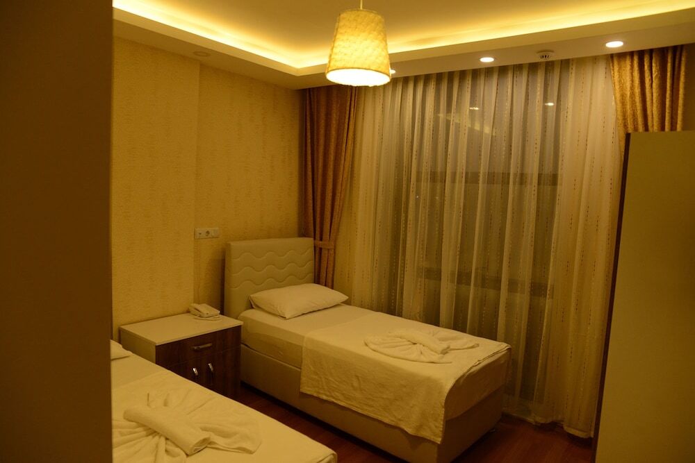 Мерсин: Derya Hotel