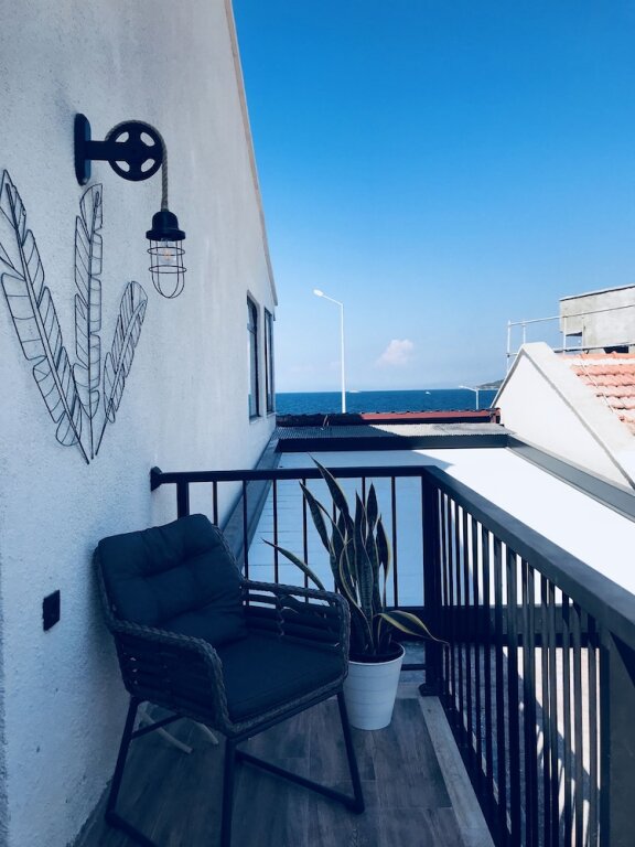 Урла: Fermaki Rooms - Adults Only