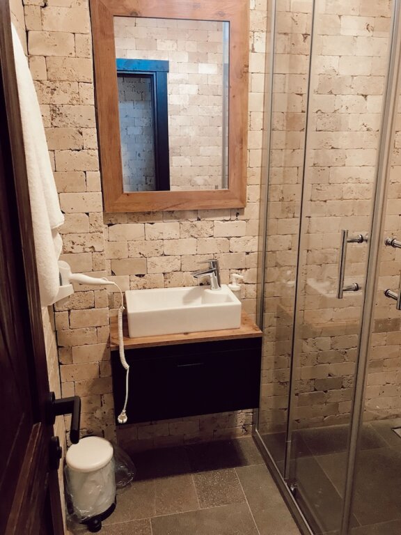 Урла: Fermaki Rooms - Adults Only