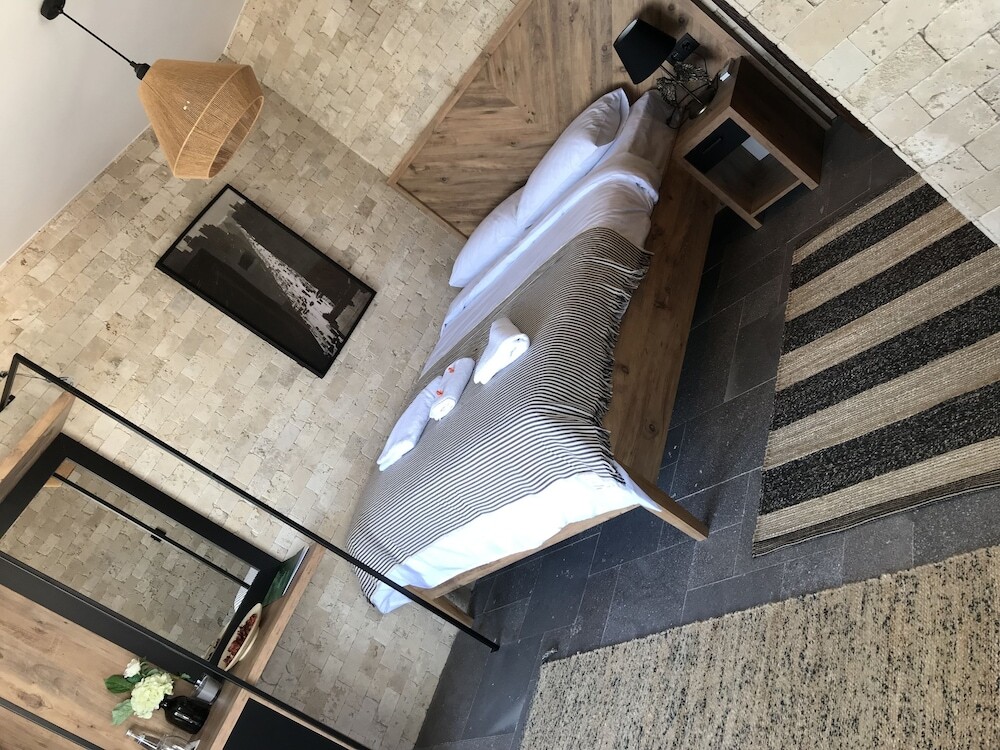 Урла: Fermaki Rooms - Adults Only