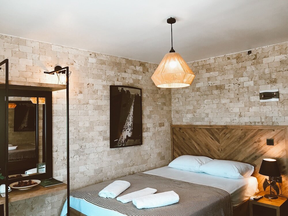 Урла: Fermaki Rooms - Adults Only