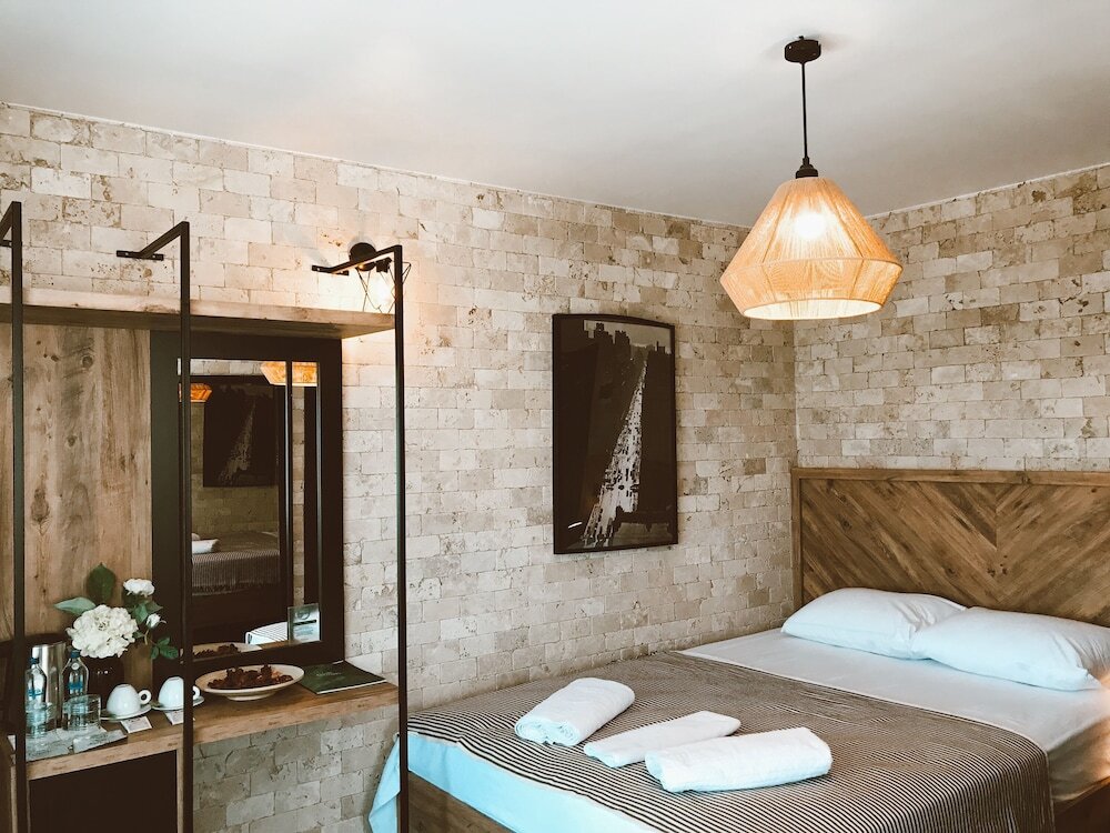 Урла: Fermaki Rooms - Adults Only