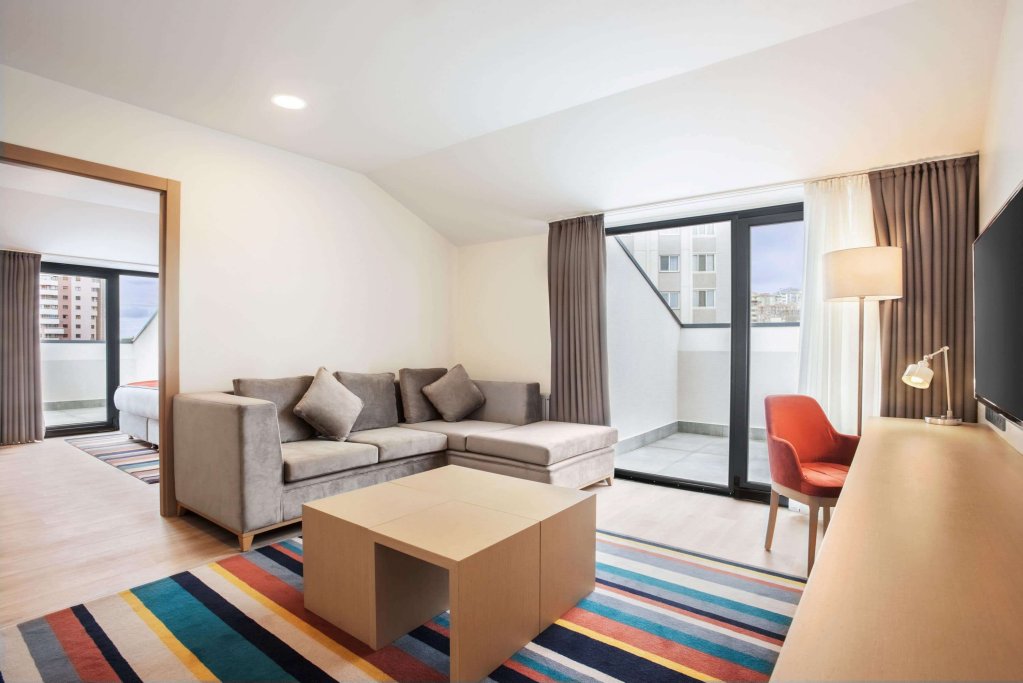 Анкара: TRYP by Wyndham Ankara Oran