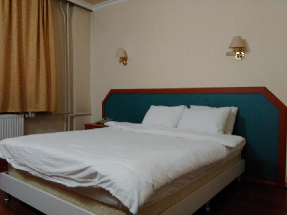 Кяхта: Hotel Nemrut 2000
