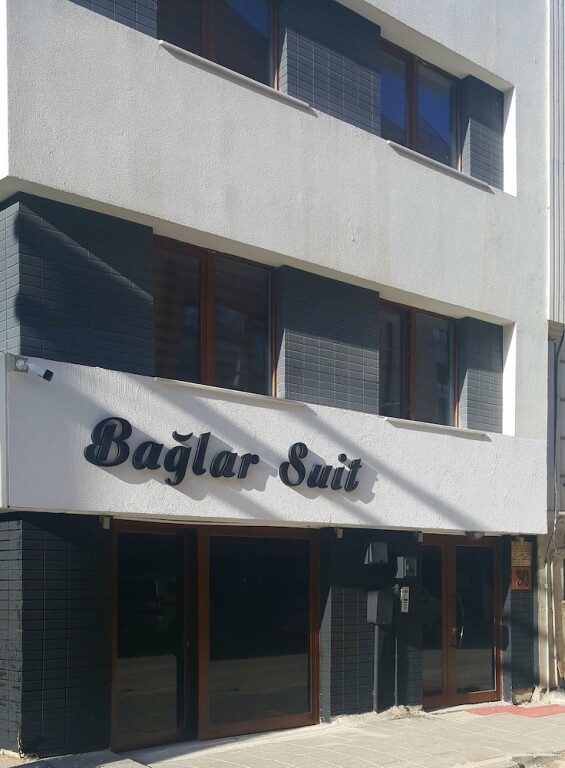 Эскишехир: Baglar Suit