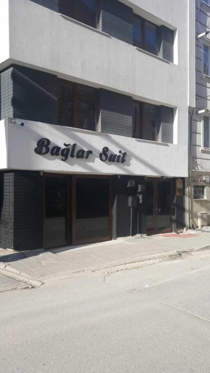 Эскишехир: Baglar Suit