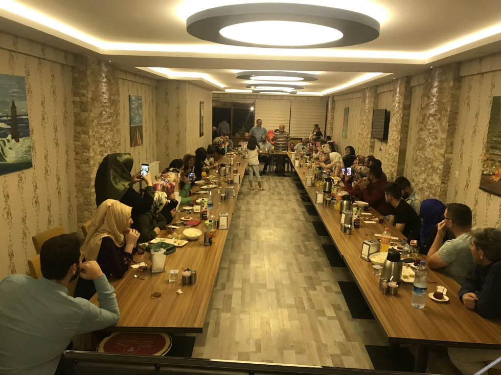 Зара: Zara Turan Apart Otel