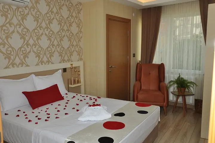 Корлу: Evim Hotel