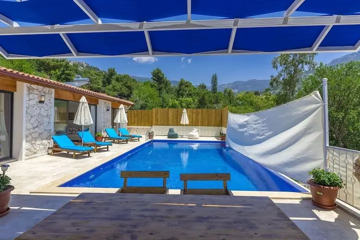 Исламлар: Villa Nefer