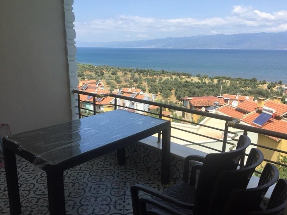 Бурхание: Erpey Ferah Apart Otel