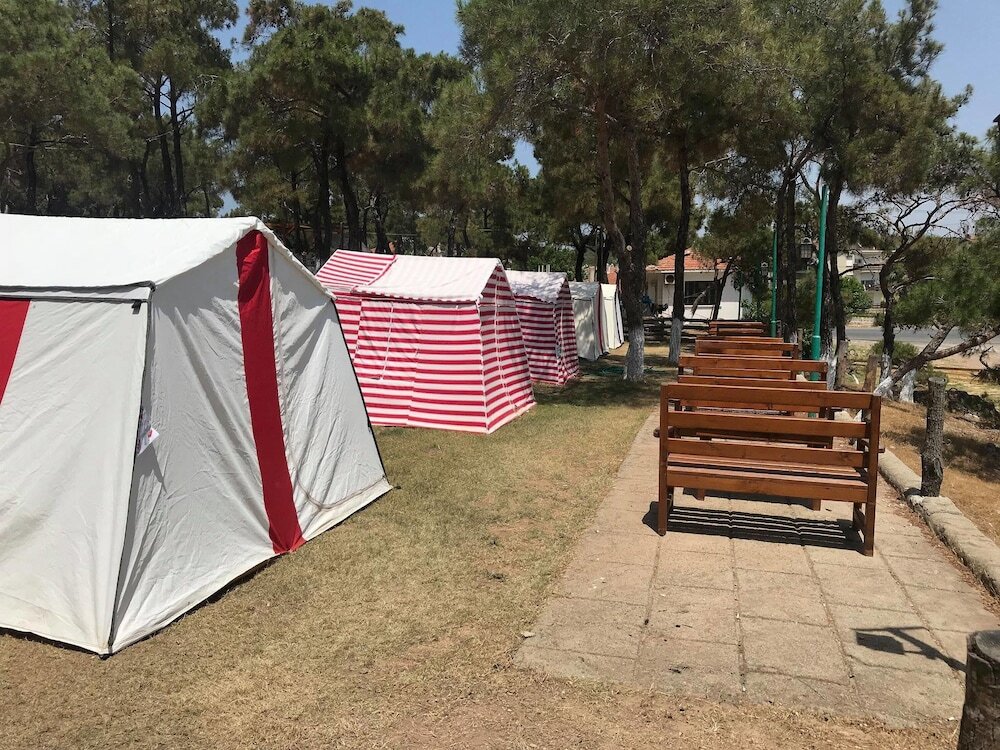 Айвалык: Camlik Kamping