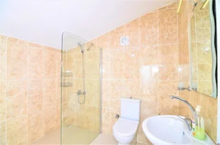 Исламлар: Villa Beyaz