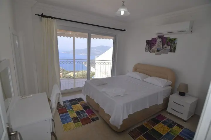 Исламлар: Villa Beyaz