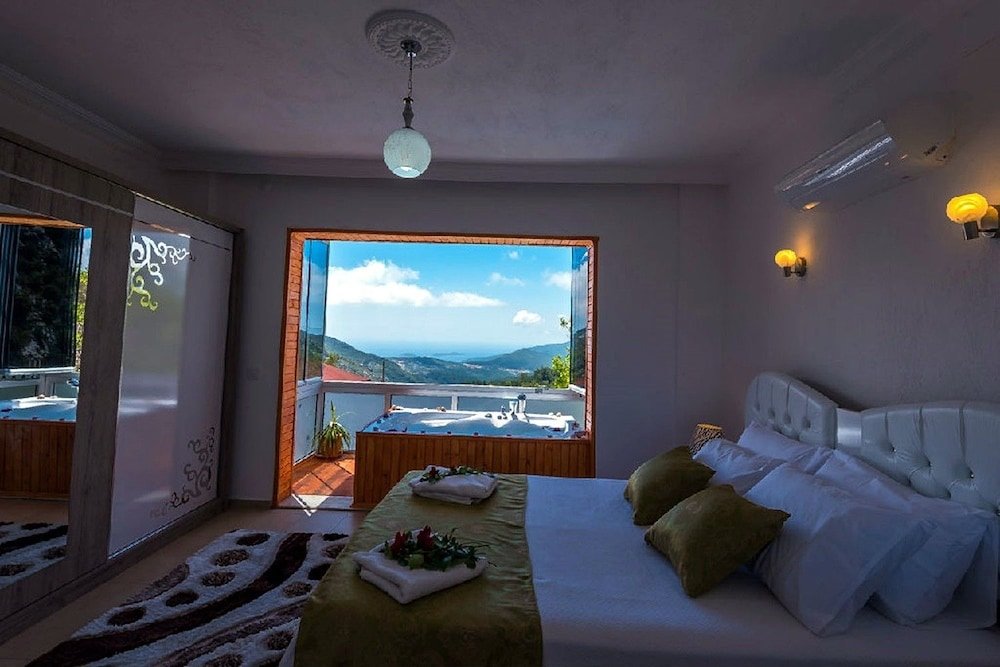 Исламлар: Villa Dere