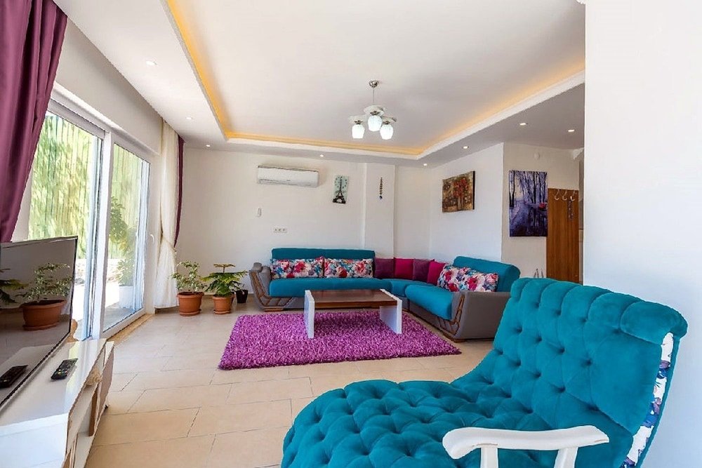 Исламлар: Villa Dere