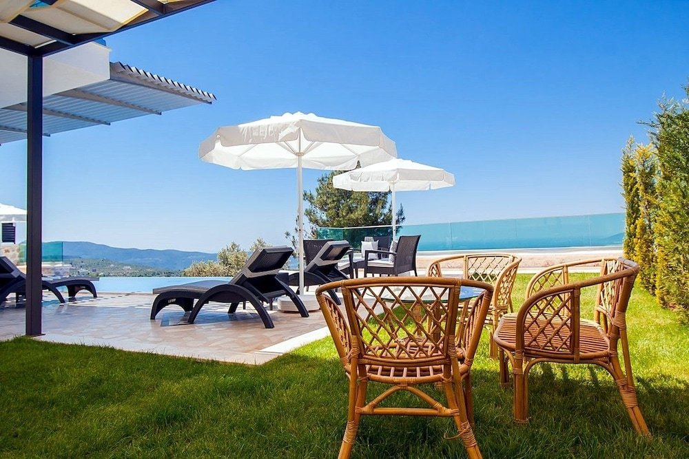 Исламлар: Villa Camli