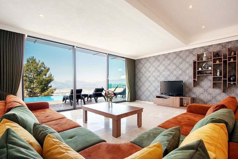 Исламлар: Villa Camli