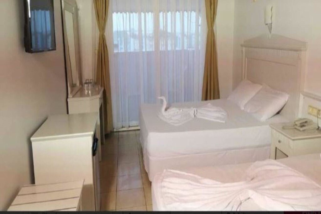 Аланья: Grand Bahama Beach Hotel