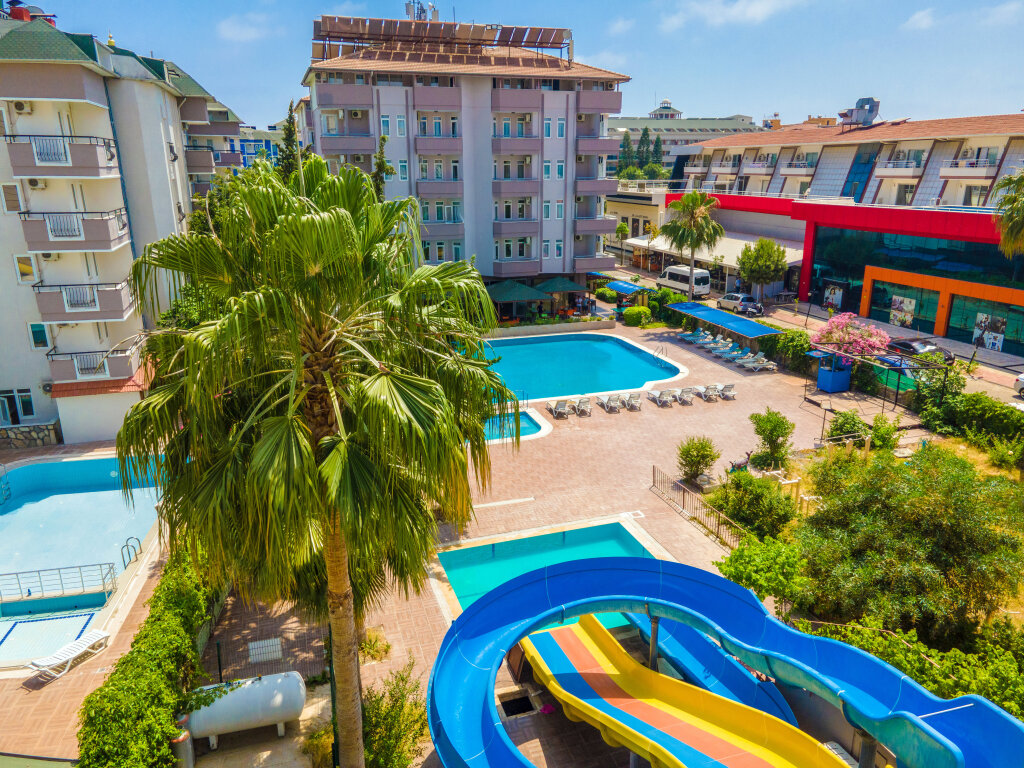 Аланья: Grand Bahama Beach Hotel