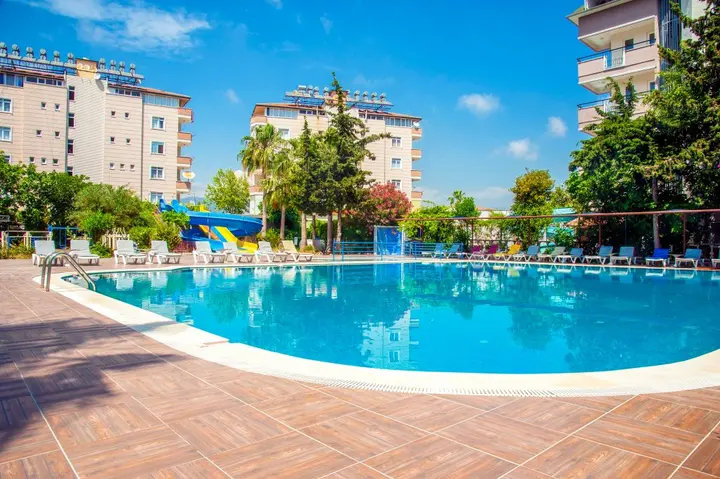 Аланья: Grand Bahama Beach Hotel