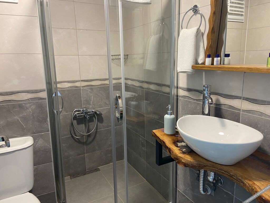 Зейтинликой: Azra Apart & Otel